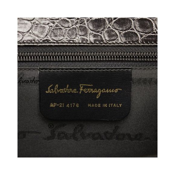 Pre Loved Salvatore Ferragamo Bow-Accented Leather Handbag - Picture 9 of 10